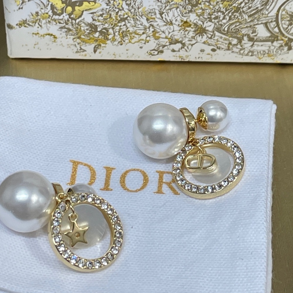 Dior - Picture 11 of 13